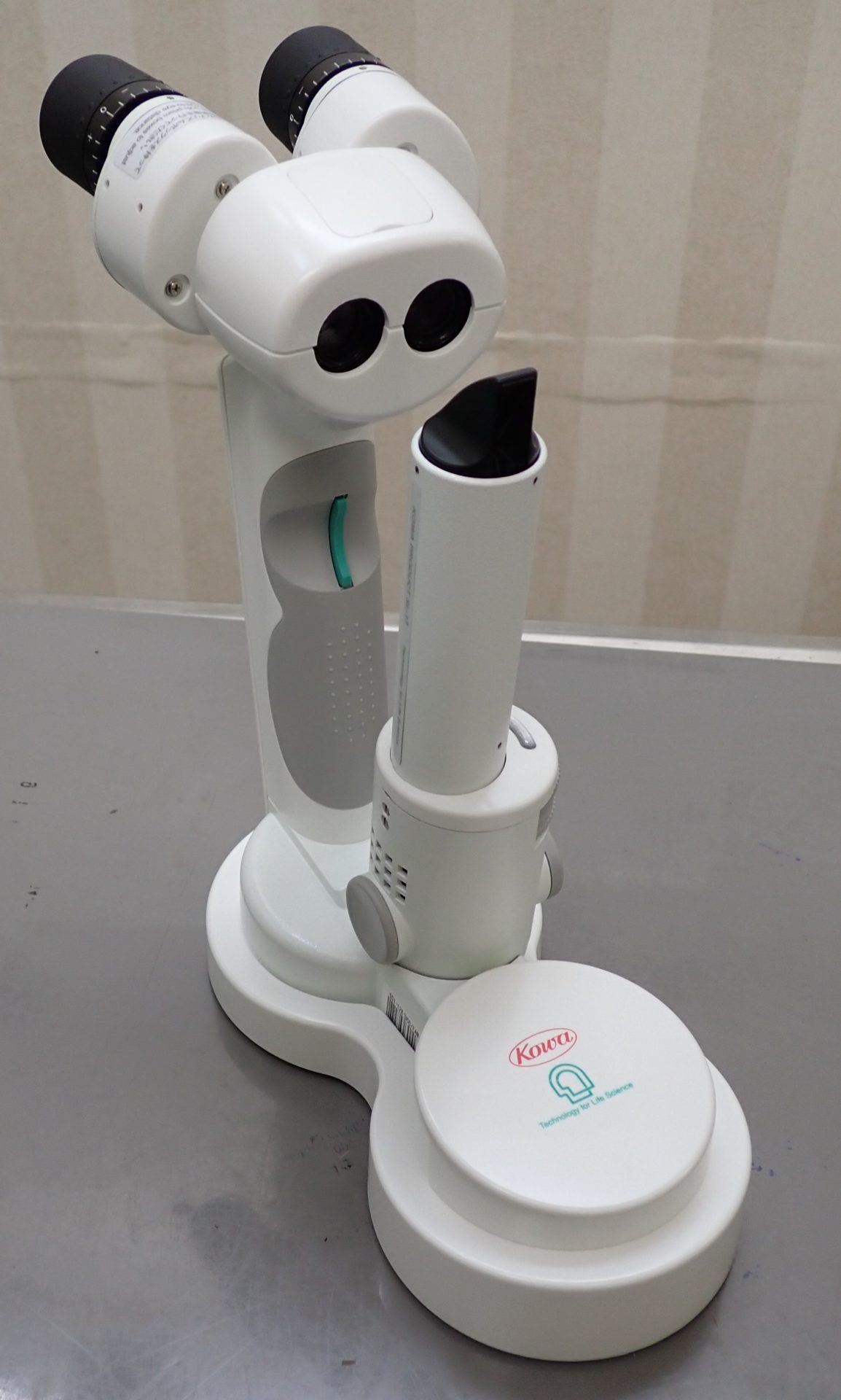 スリットランプ機器